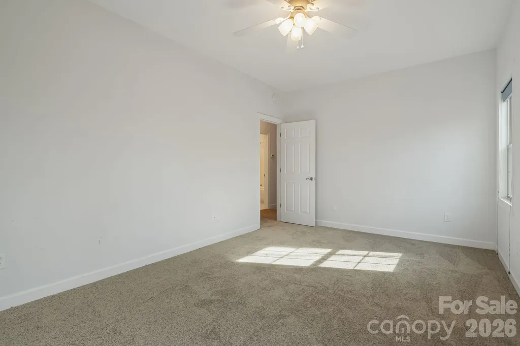 14 Isuhdavga Court Brevard NC 28712