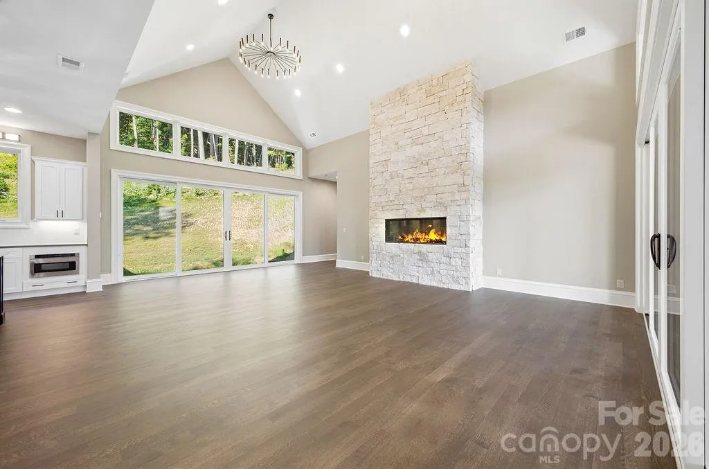246 Northview Drive Hendersonville NC 28791