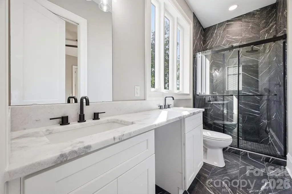 246 Northview Drive Hendersonville NC 28791