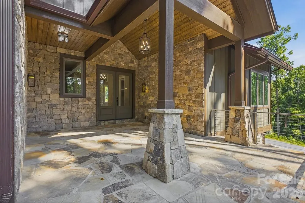 246 Northview Drive Hendersonville NC 28791