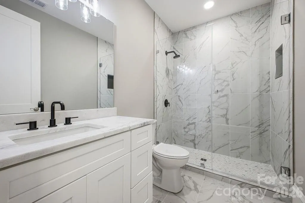 246 Northview Drive Hendersonville NC 28791