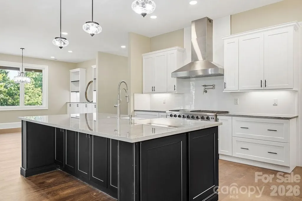 246 Northview Drive Hendersonville NC 28791