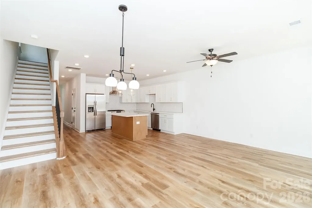 2521 Elon Street Charlotte NC 28208