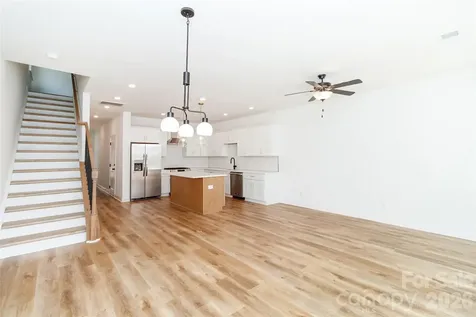 2521 Elon Street Charlotte NC 28208
