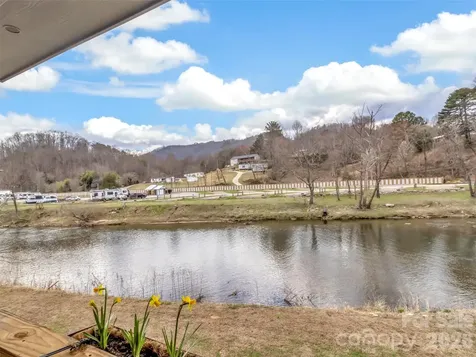 522 N River Road Sylva NC 28779
