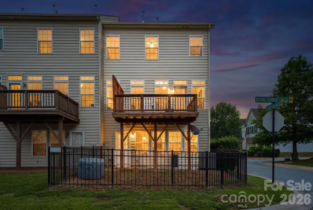 6226 Rockefeller Lane Charlotte NC 28210
