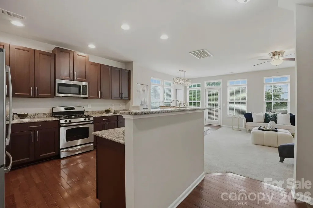 6226 Rockefeller Lane Charlotte NC 28210