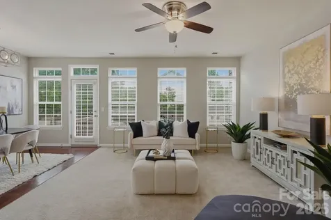 6226 Rockefeller Lane Charlotte NC 28210