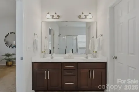 6226 Rockefeller Lane Charlotte NC 28210