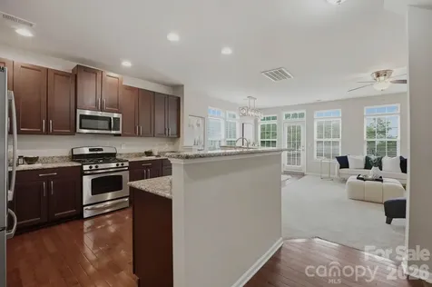 6226 Rockefeller Lane Charlotte NC 28210
