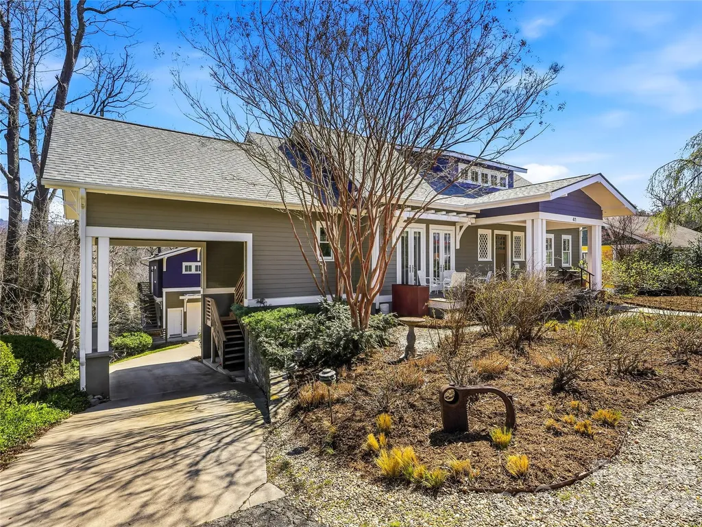 41 Cumberland Circle Asheville NC 28801