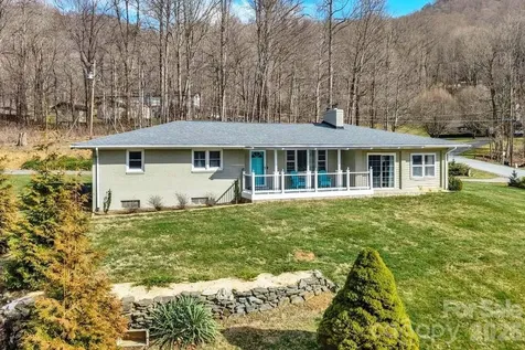 11974 Us Highway 421 Highway N Zionville NC 28698