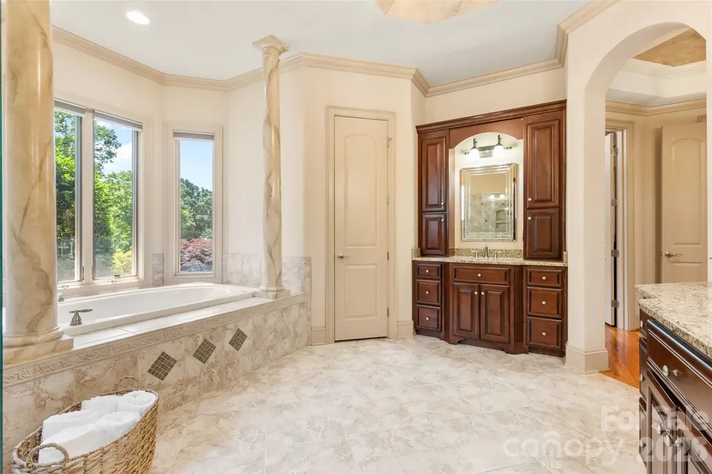 1405 Saratoga Woods Drive Waxhaw NC 28173