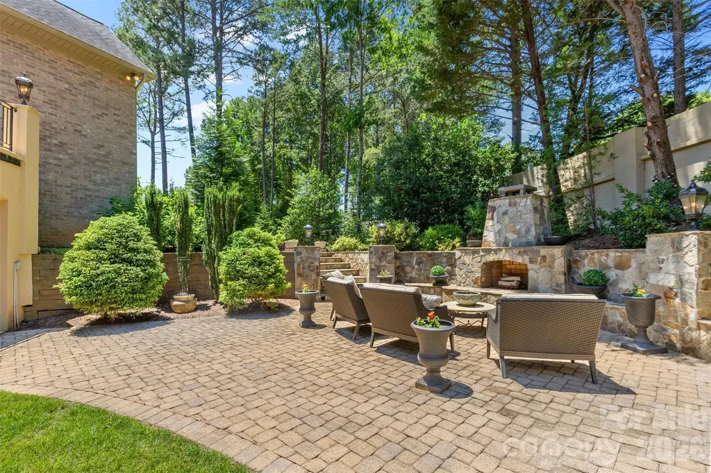 1405 Saratoga Woods Drive Waxhaw NC 28173