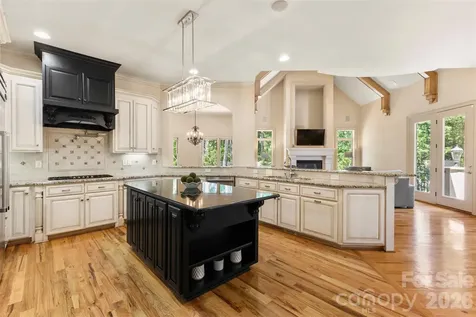 1405 Saratoga Woods Drive Waxhaw NC 28173