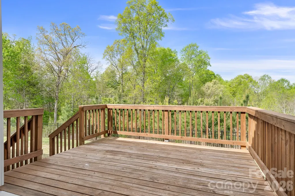1909 Lotus Lane Denver NC 28037