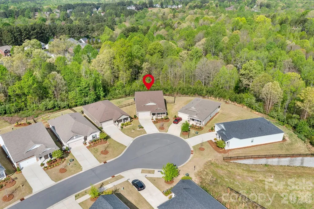 1909 Lotus Lane Denver NC 28037