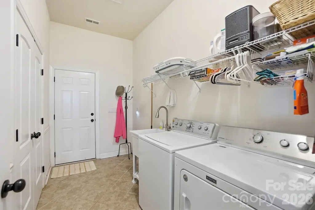 11010 Sparkle Creek Drive Midland NC 28107