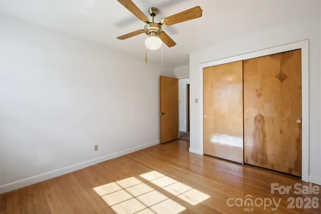 513 2nd Avenue Place NE Conover NC 28613