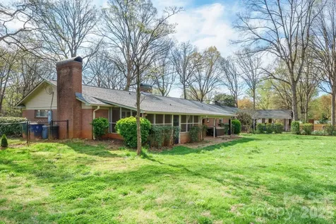 513 2nd Avenue Place NE Conover NC 28613