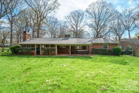 513 2nd Avenue Place NE Conover NC 28613