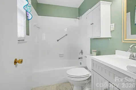 24 Church Street Weaverville NC 28787