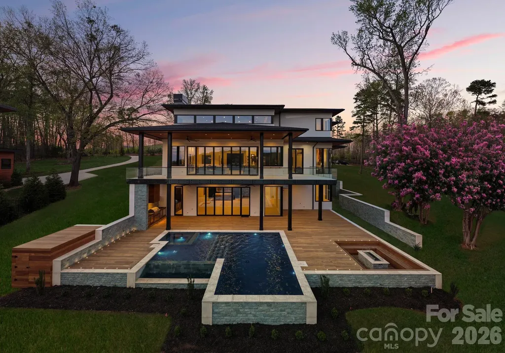 6000 Midsomer Road Charlotte NC 28214
