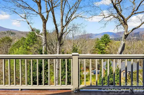 3 Tree Top Place Black Mountain NC 28711