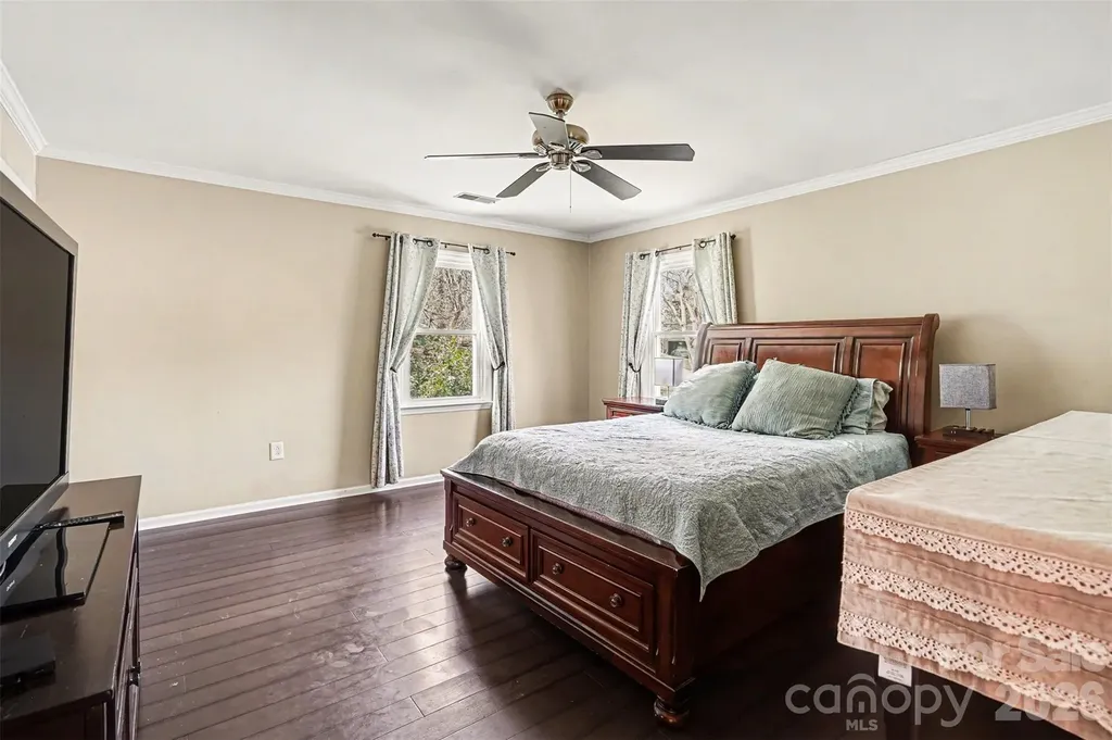 630 Silversmith Drive Charlotte NC 28270