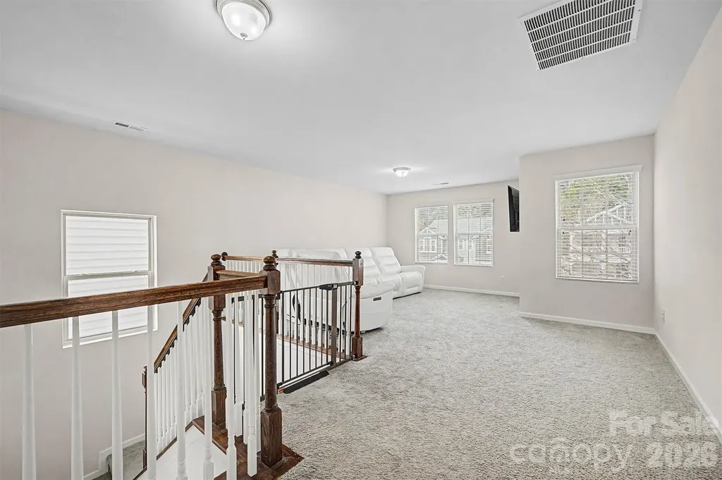 15234 Red Canoe Way Charlotte NC 28278