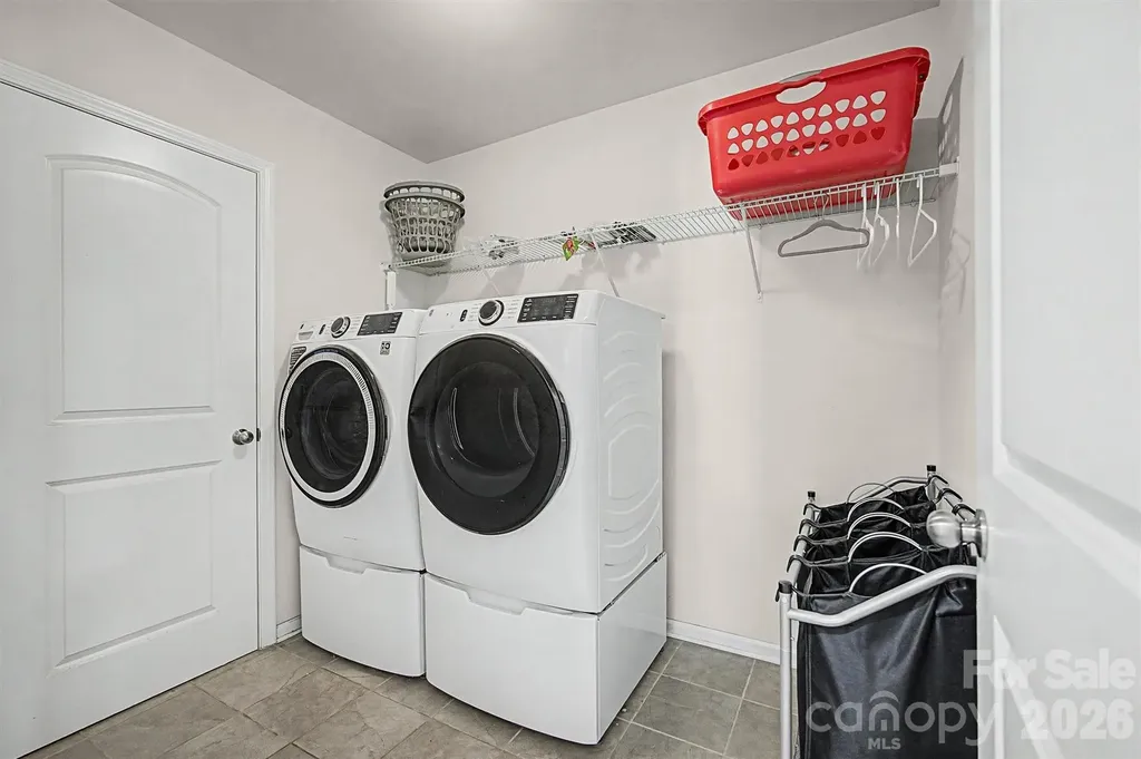 15234 Red Canoe Way Charlotte NC 28278