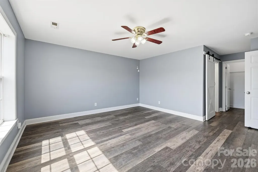 193 Red Hawk Lane Olin NC 28660