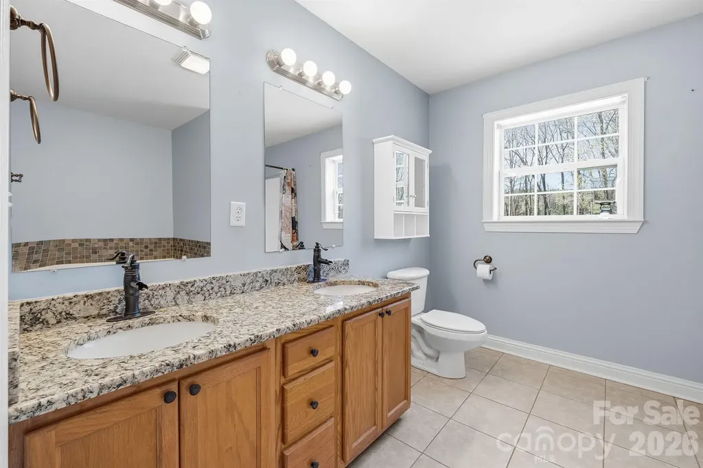 193 Red Hawk Lane Olin NC 28660