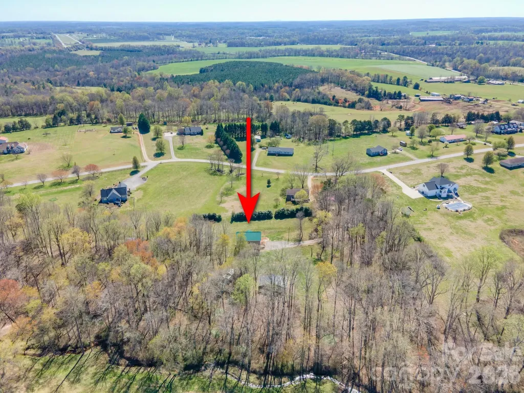 193 Red Hawk Lane Olin NC 28660