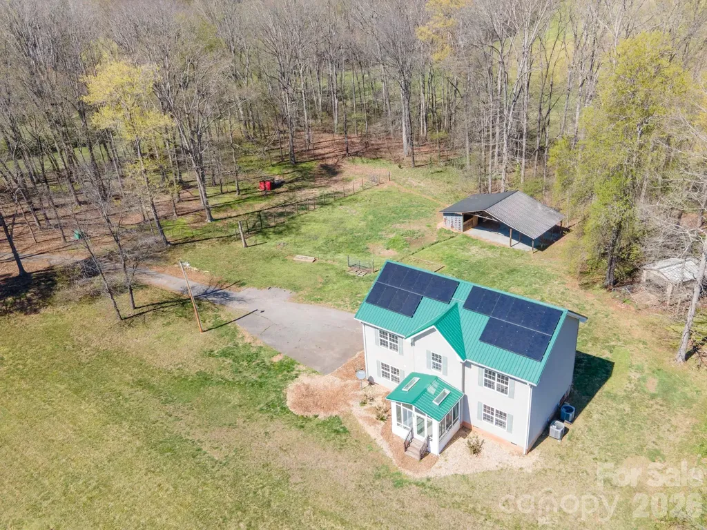 193 Red Hawk Lane Olin NC 28660