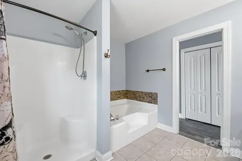 193 Red Hawk Lane Olin NC 28660