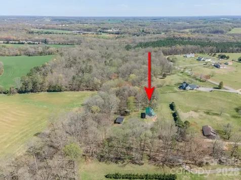 193 Red Hawk Lane Olin NC 28660