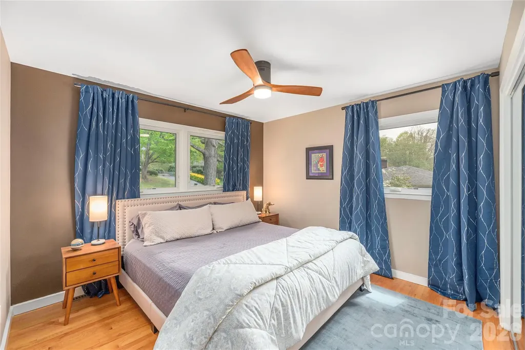 47 Deerwood Drive Asheville NC 28805