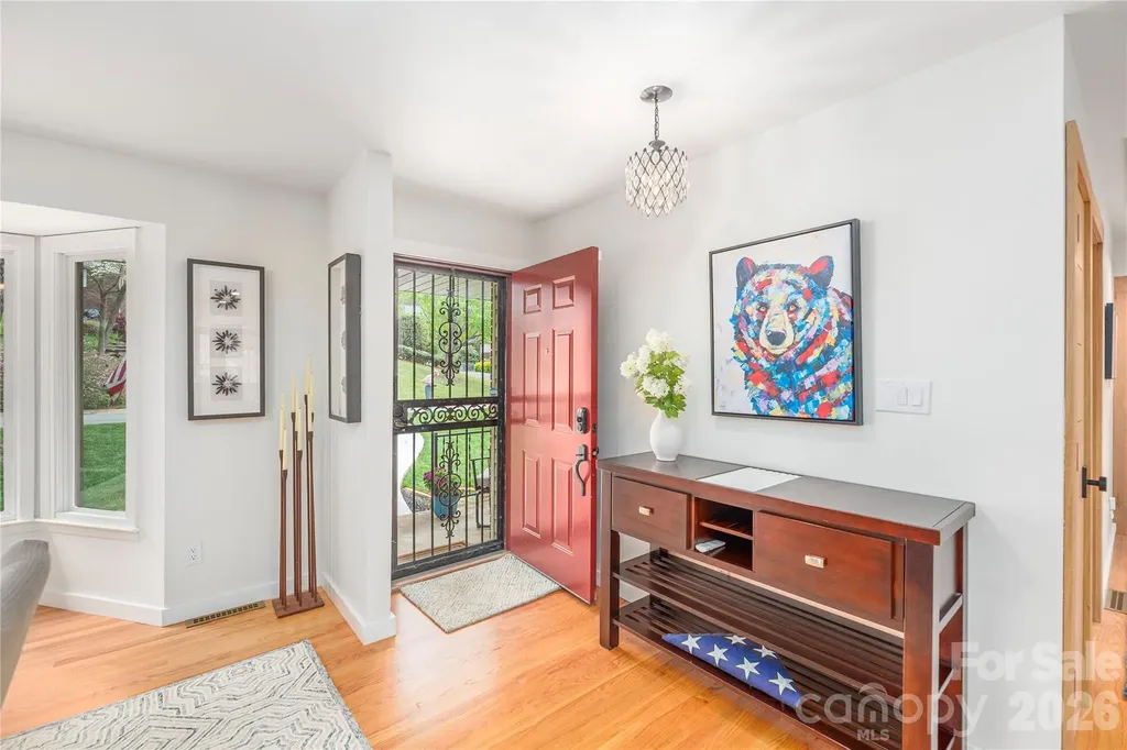 47 Deerwood Drive Asheville NC 28805