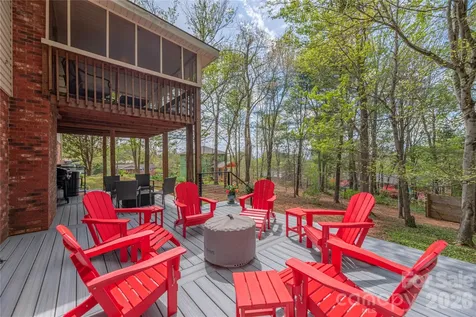 47 Deerwood Drive Asheville NC 28805
