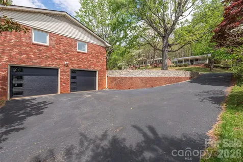 47 Deerwood Drive Asheville NC 28805
