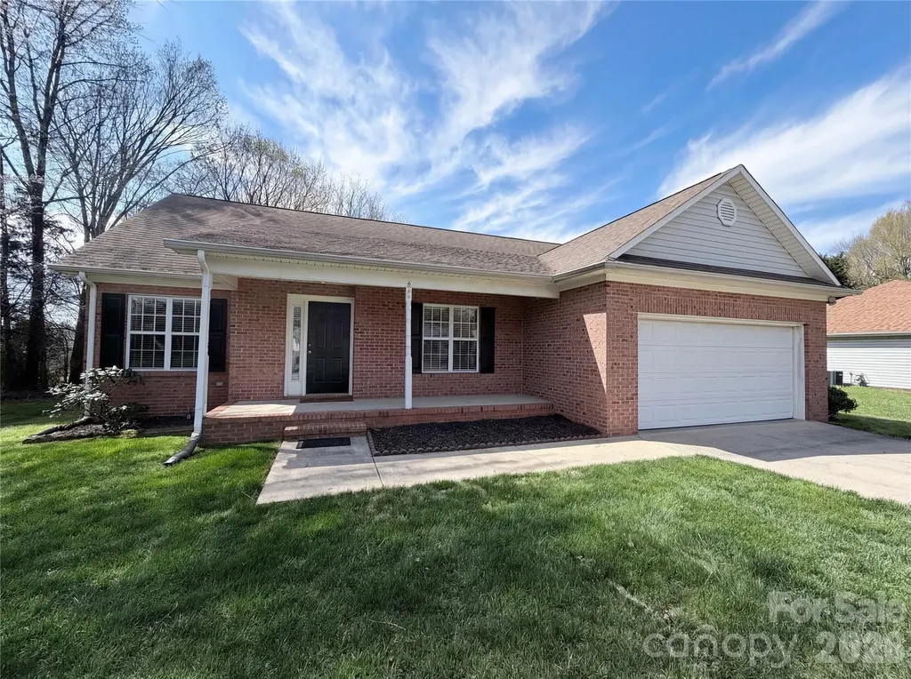 600 Emerson Drive Mooresville NC 28115