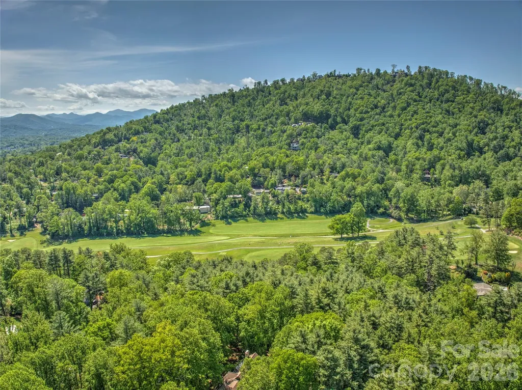 200 Robinhood Road Asheville NC 28804