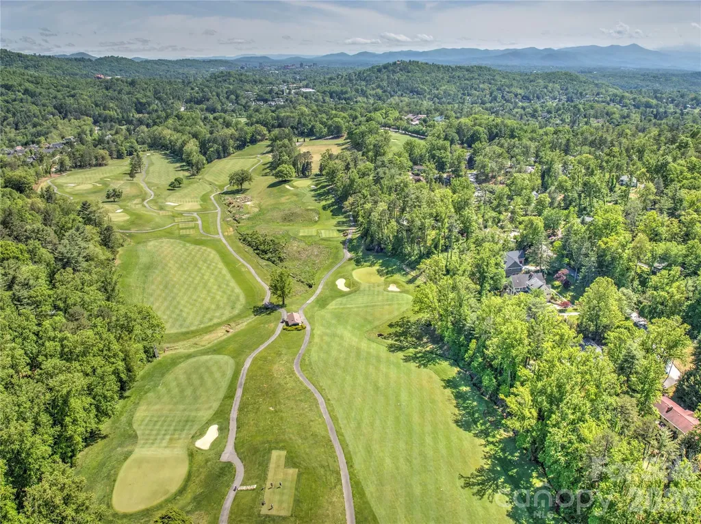 200 Robinhood Road Asheville NC 28804