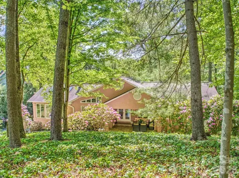 200 Robinhood Road Asheville NC 28804