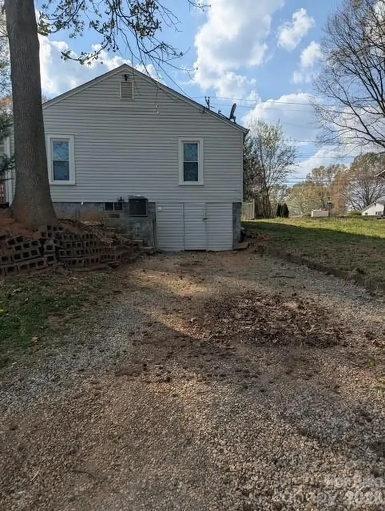 729 Park Drive Statesville NC 28677