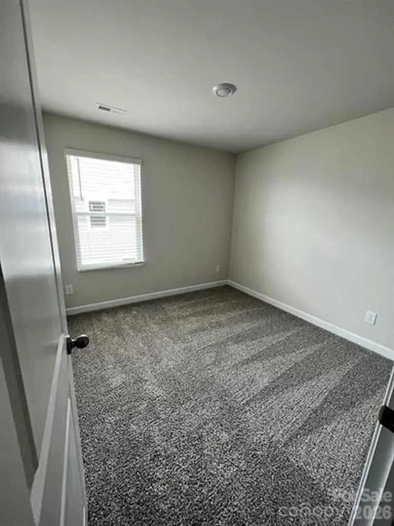 3754 Memorial Parkway Charlotte NC 28217