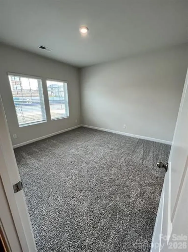 3754 Memorial Parkway Charlotte NC 28217