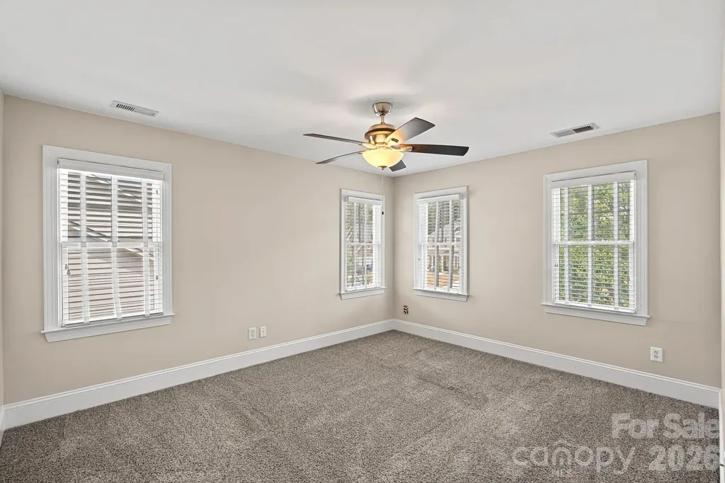 123 Hedgewood Drive Mooresville NC 28115
