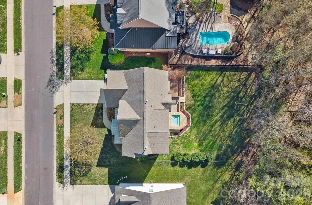123 Hedgewood Drive Mooresville NC 28115